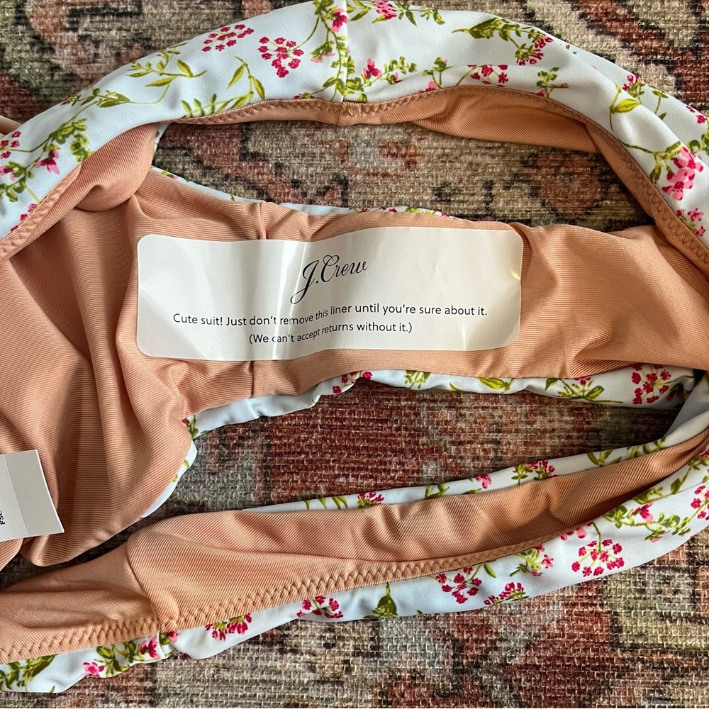 J. Crew Curved Waist Cheeky Bikini Bottom In Cloud Meadow Floral Size Medium NWT - Picture 6 of 8